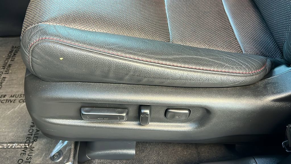 Used 2022 Honda Pilot Black Edition image 16