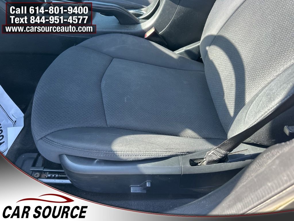Used 2013 Chrysler 200 Touring w/ Cold Weather Group image 8