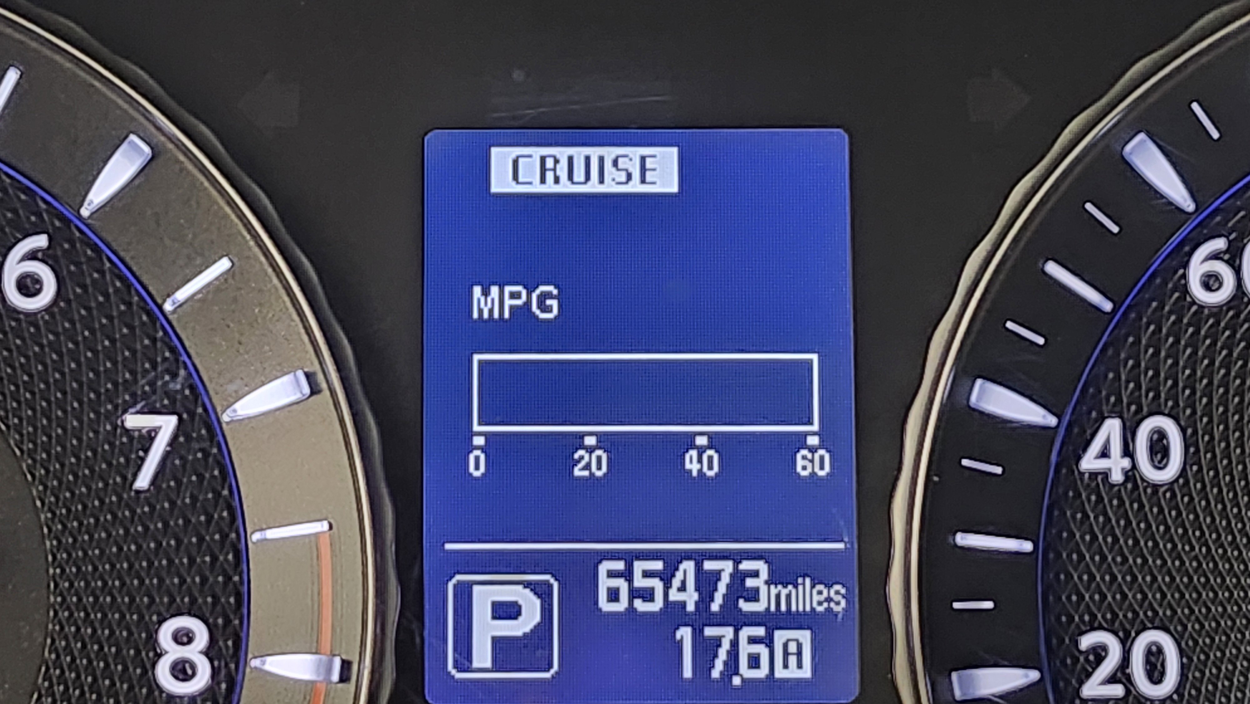 Used 2019 INFINITI Q70 Luxe image 31