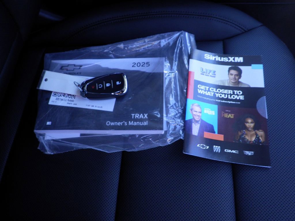 New 2025 Chevrolet Trax ACTIV w/ Driver Confidence Package image 32