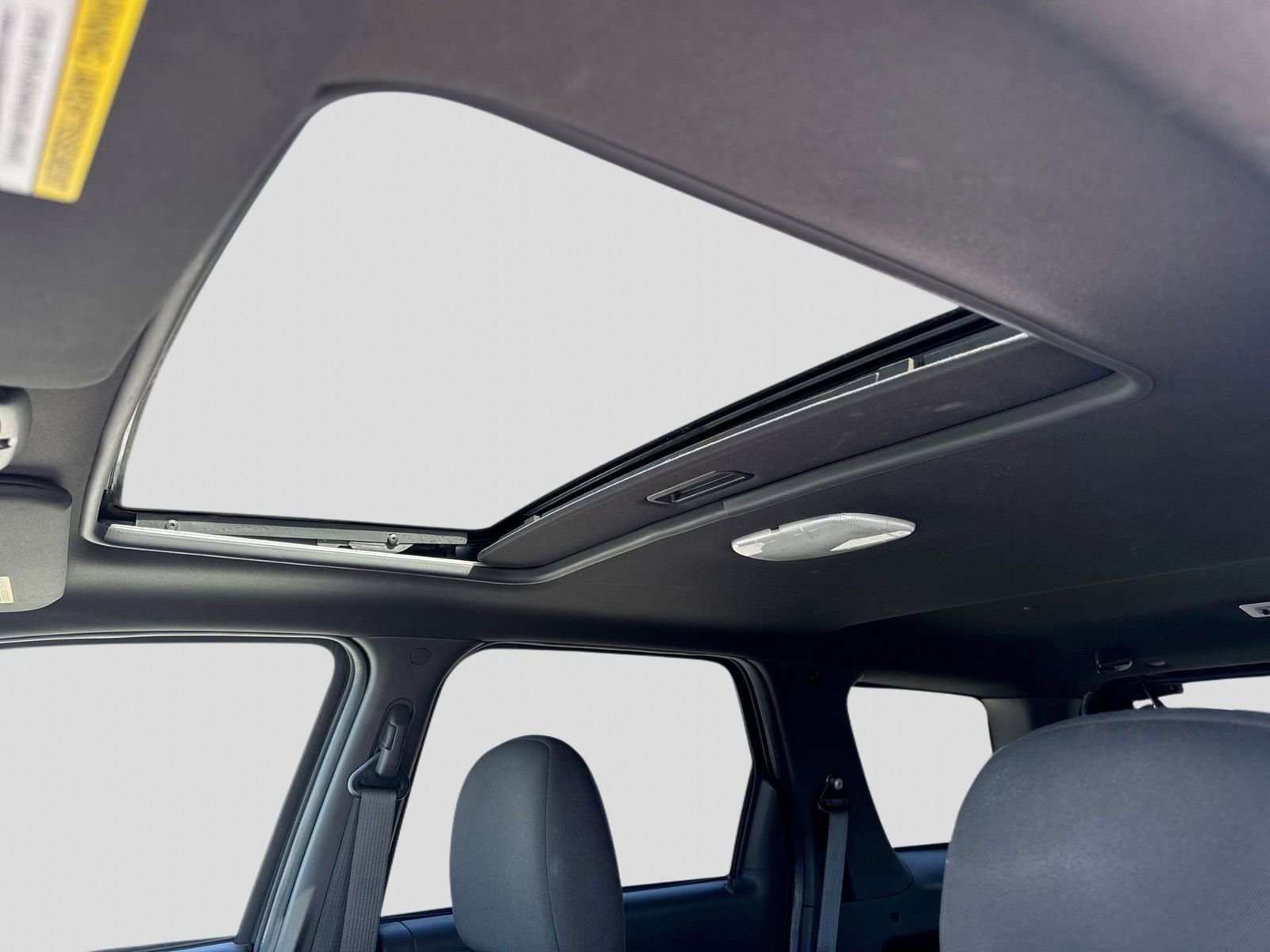 Used 2012 Ford Escape XLT image 9