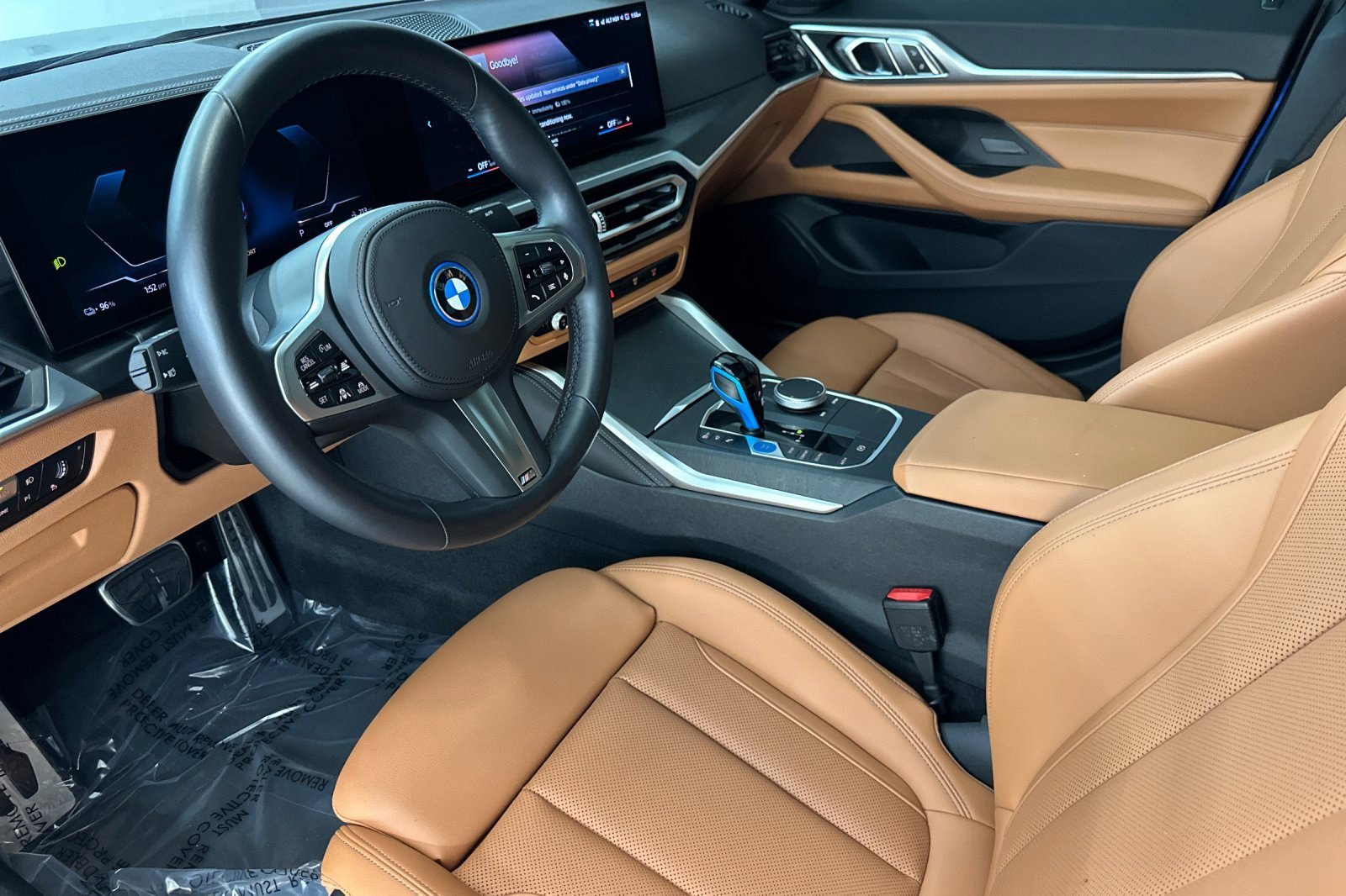 Certified 2022 BMW i4 eDrive40 w/ M Sport Package image 4