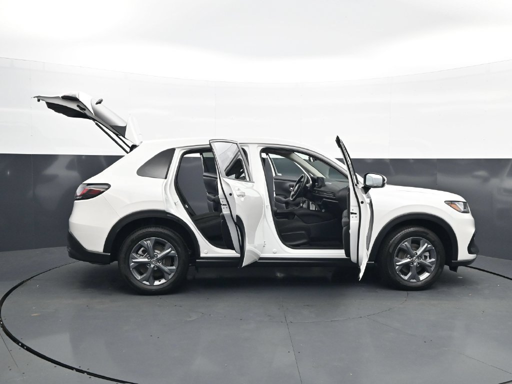 Certified 2026 Honda HR-V LX image 63