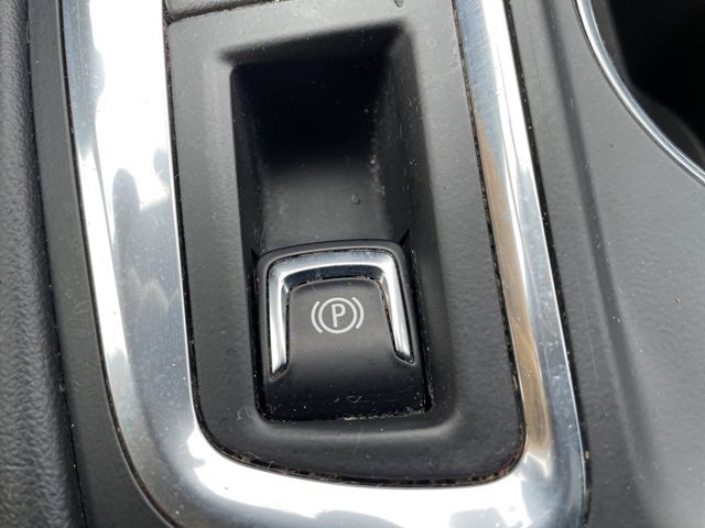 Used 2019 Chevrolet Equinox LT image 42