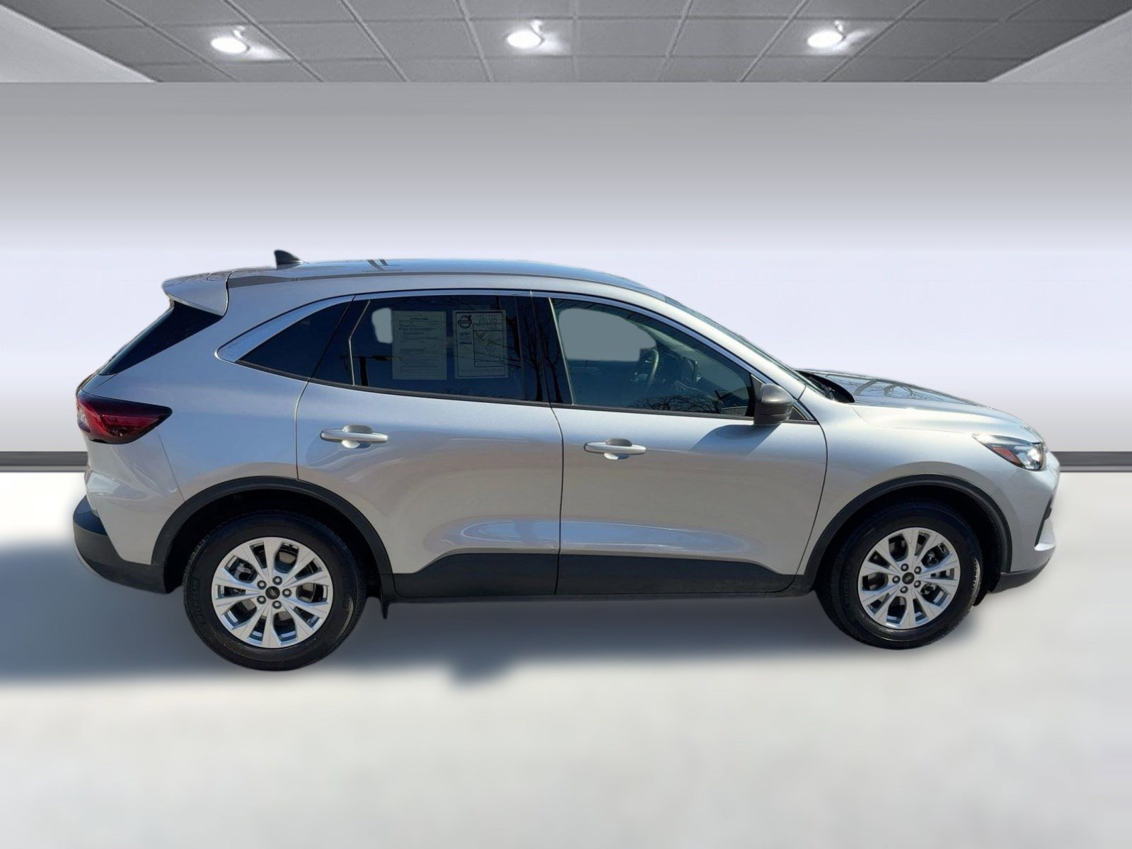 Used 2024 Ford Escape Active image 8