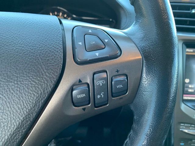 Used 2012 Lincoln MKX FWD image 21