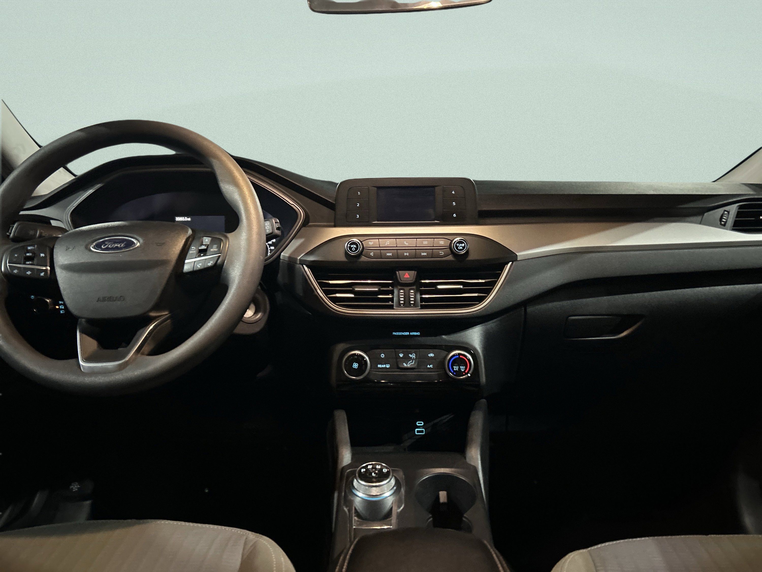 Used 2022 Ford Escape S image 17