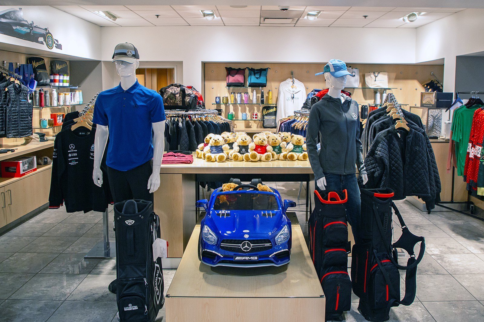 Used 2022 Mercedes-Benz GLC 300 w/ Premium Package Lite image 30