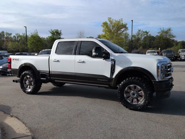 Used 2024 Ford F350 King Ranch w/ FX4 Off-Road Package image 2