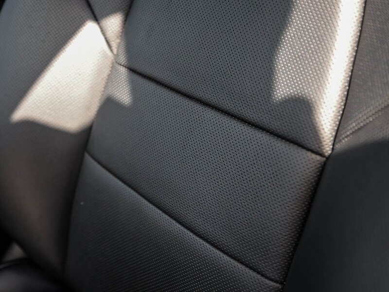 Used 2024 Porsche Cayenne AWD/4WD image 30