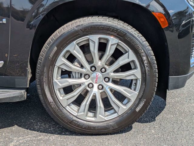 Used 2021 GMC Yukon Denali AWD/4WD image 12
