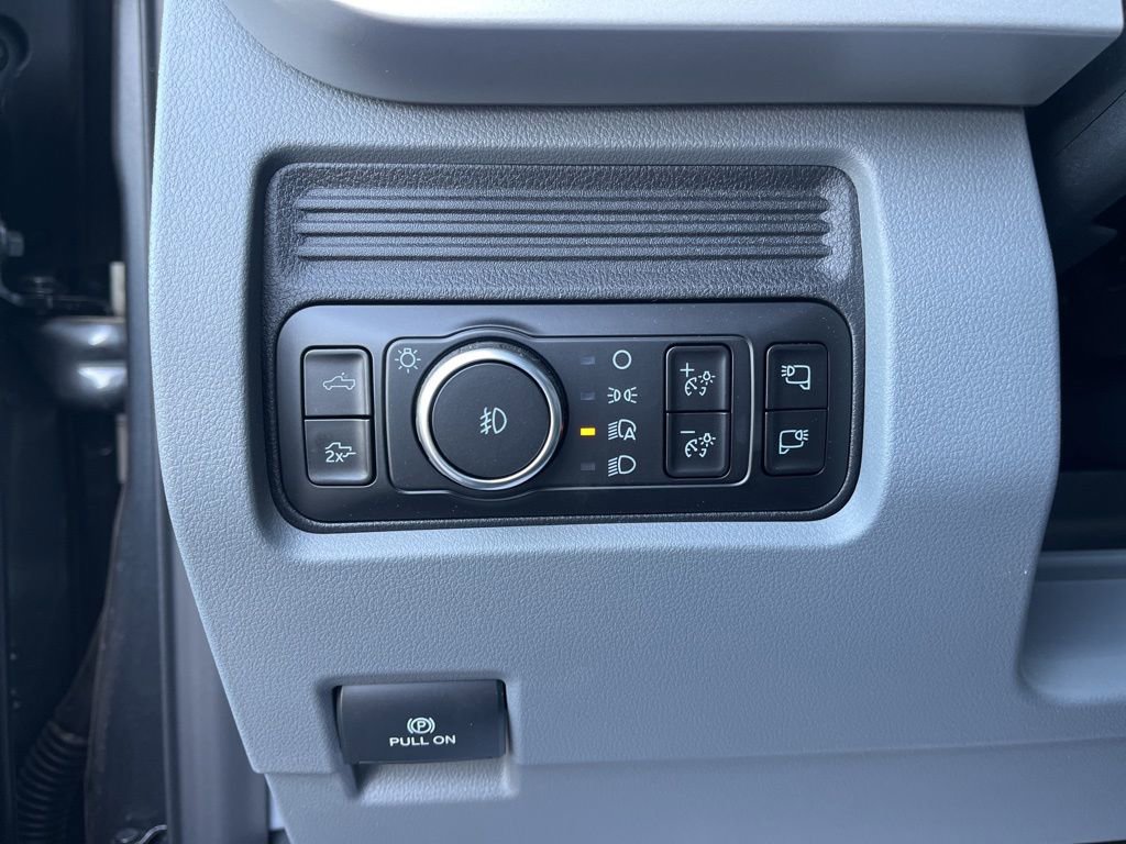New 2026 Ford F350 XLT w/ XLT Premium Package image 18