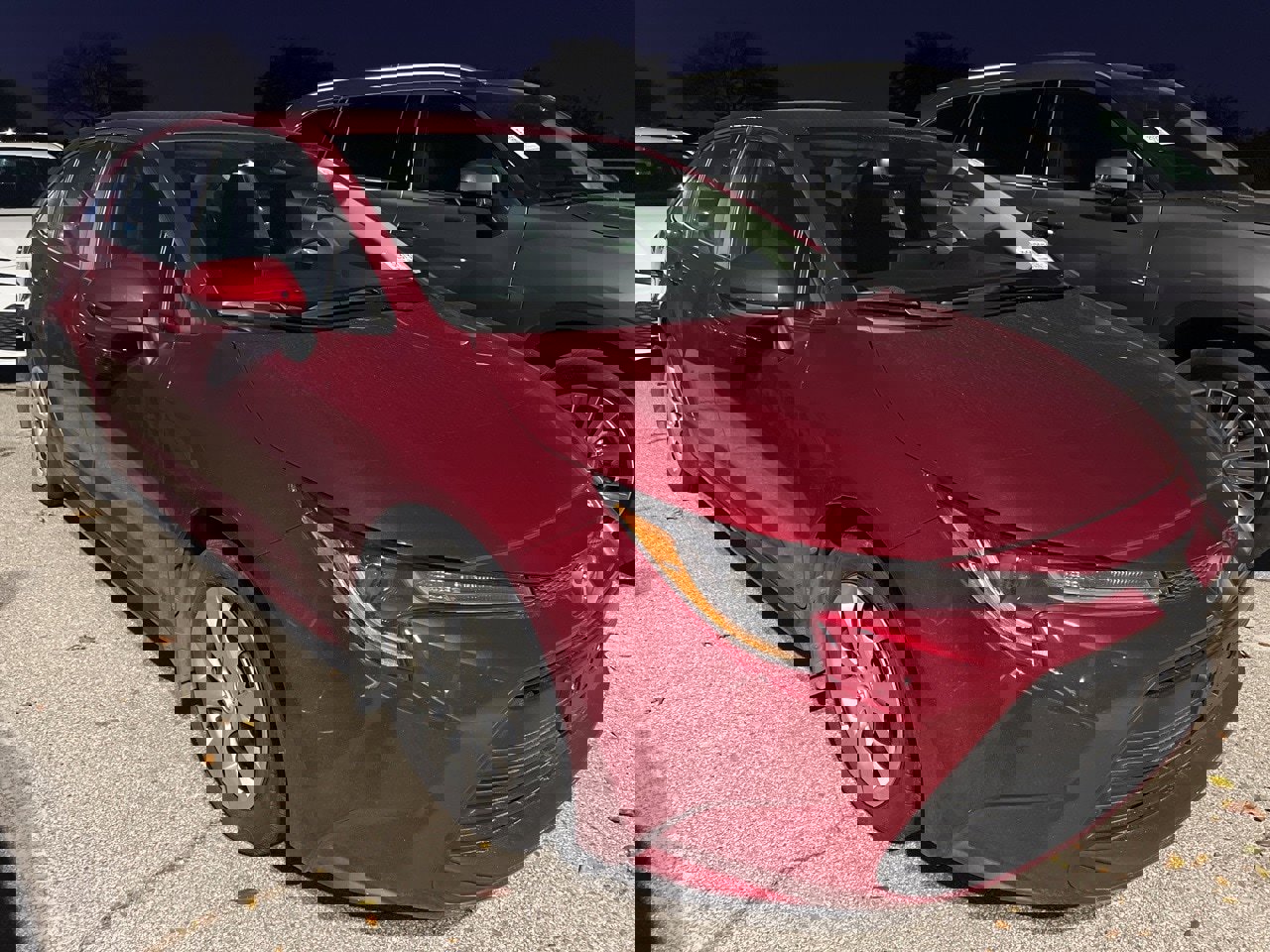 Used 2025 Toyota Corolla LE image 3