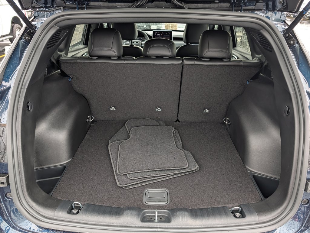 New 2026 Jeep Compass Latitude AWD/4WD image 7