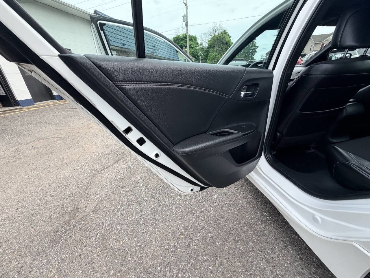 Used 2017 Honda Accord Sport image 55
