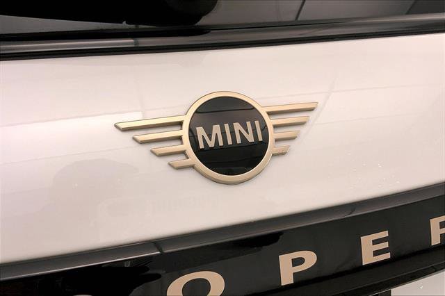 Certified 2025 MINI Cooper S image 7