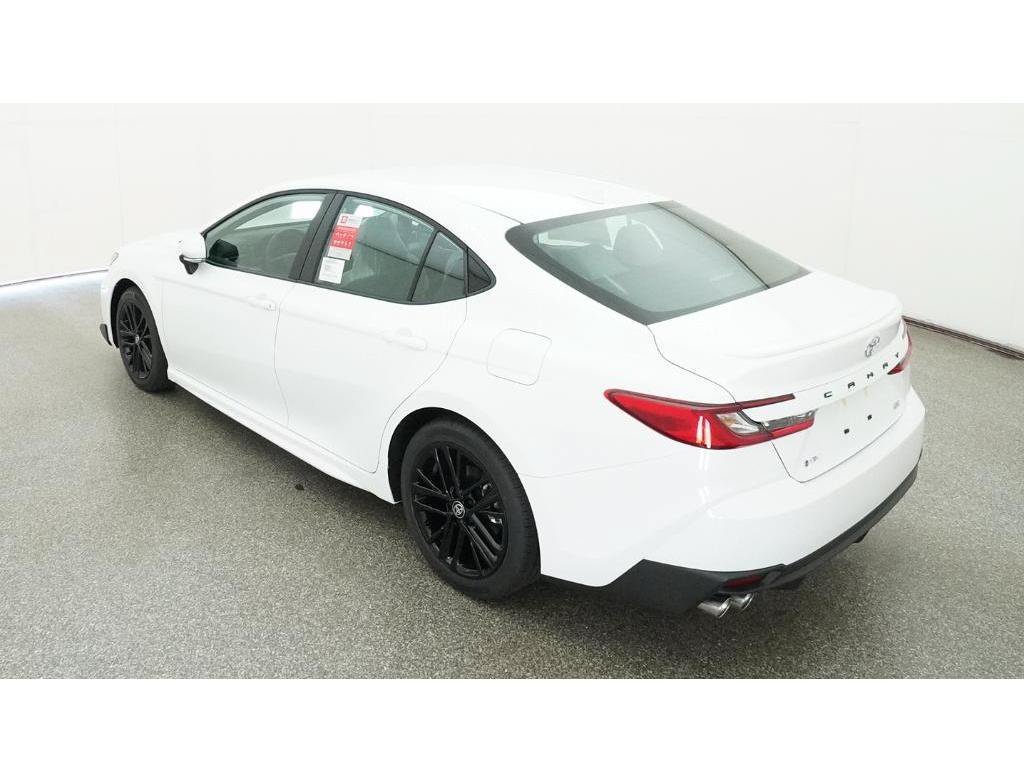New 2026 Toyota Camry SE FWD image 5