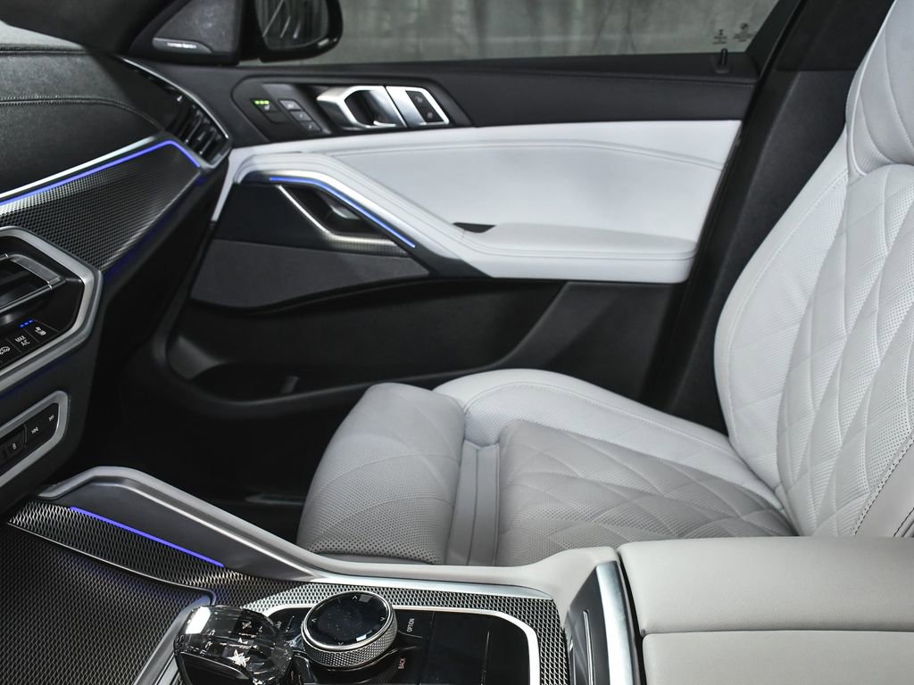 Used 2023 BMW X6 xDrive40i w/ Executive Package image 52