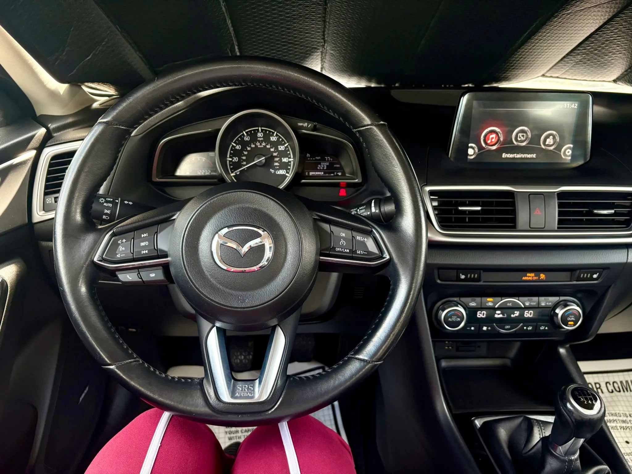 Used 2017 MAZDA MAZDA3 Touring w/ Popular Equipment Package FWD image 29