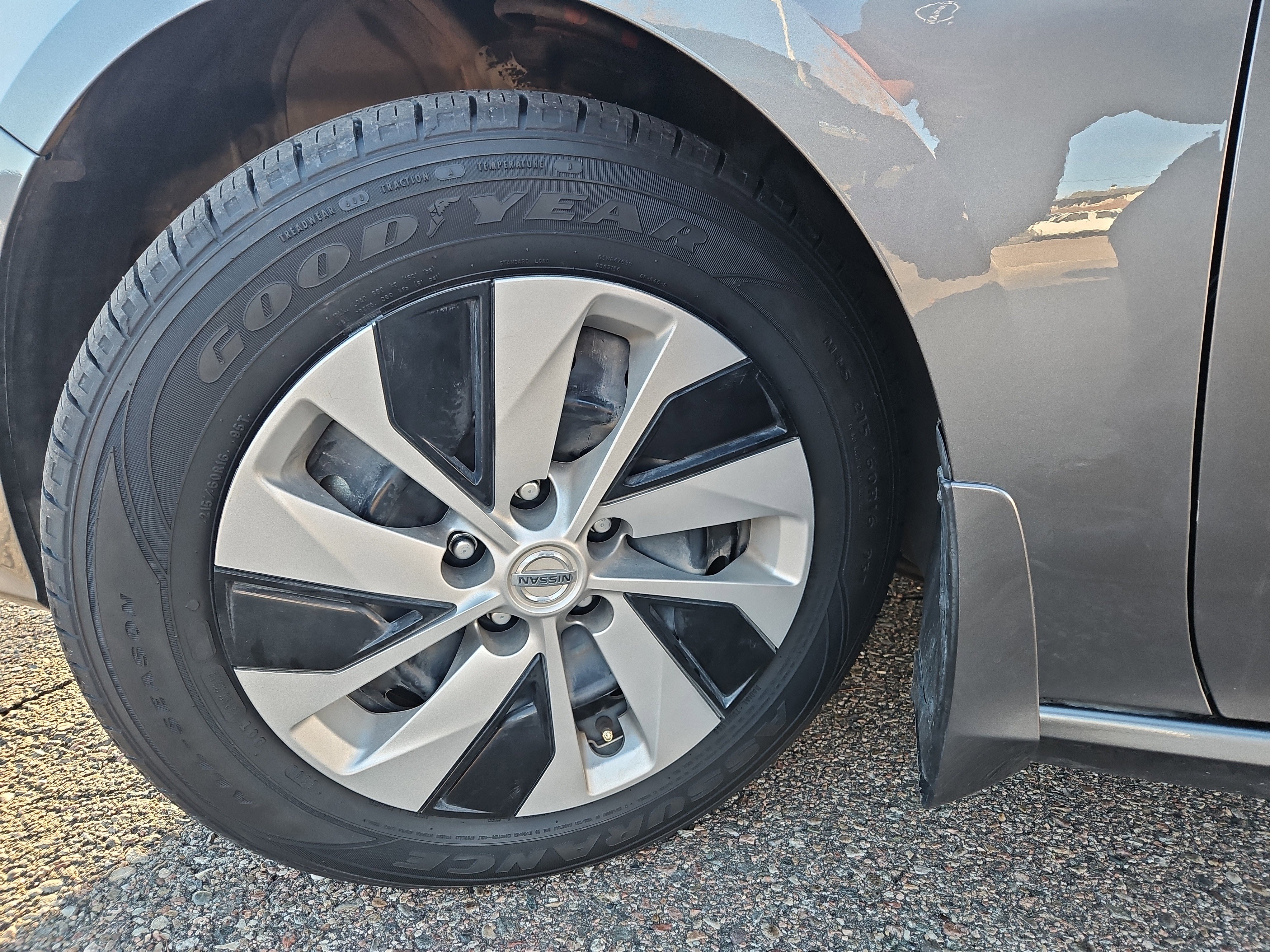 Used 2022 Nissan Altima 2.5 S image 21