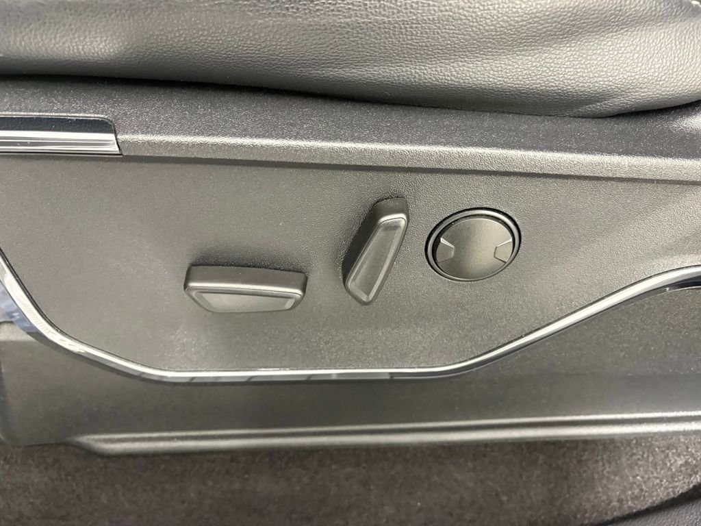 Certified 2024 Ford F150 Lariat image 16