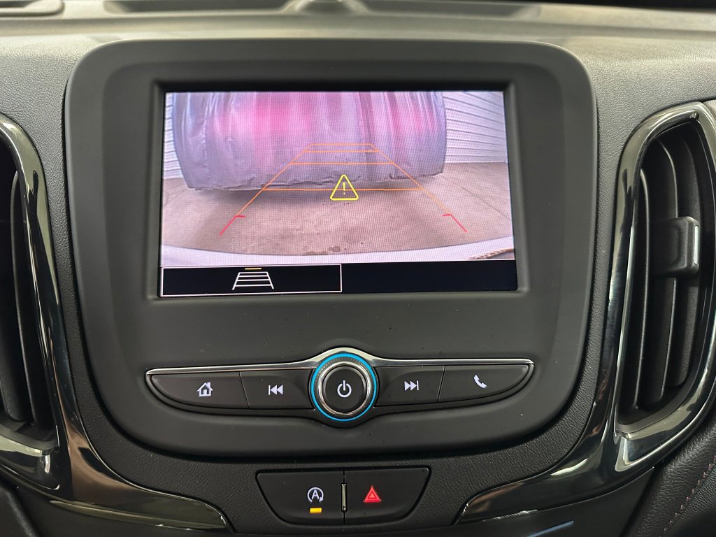 Certified 2022 Chevrolet Equinox RS w/ LPO, Floor Liner Package image 12