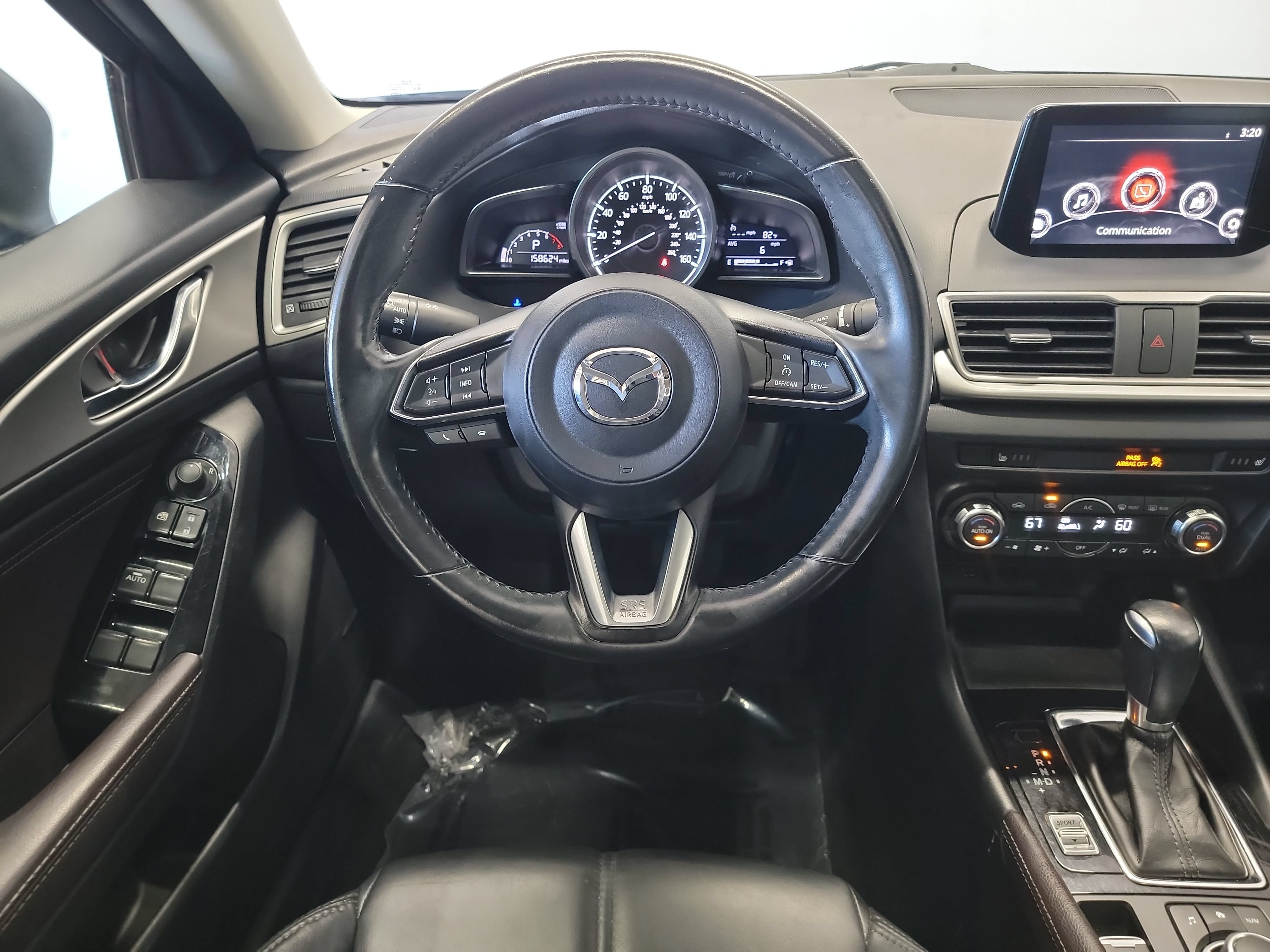 Used 2018 MAZDA MAZDA3 Touring FWD image 16