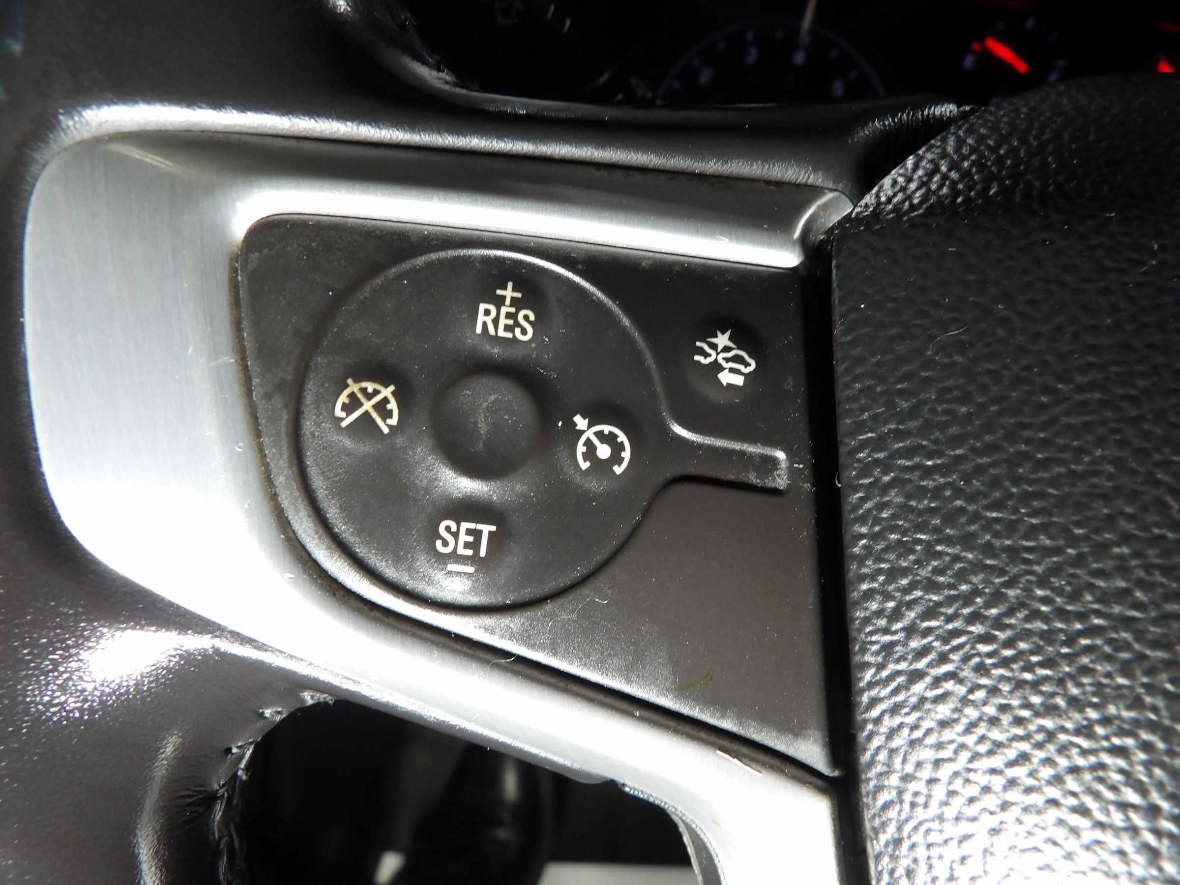 Used 2020 GMC Terrain SLE w/ Driver Convenience Package image 23