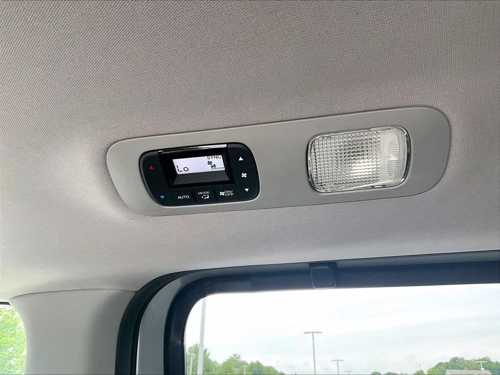 Used 2018 Honda Odyssey Elite image 29