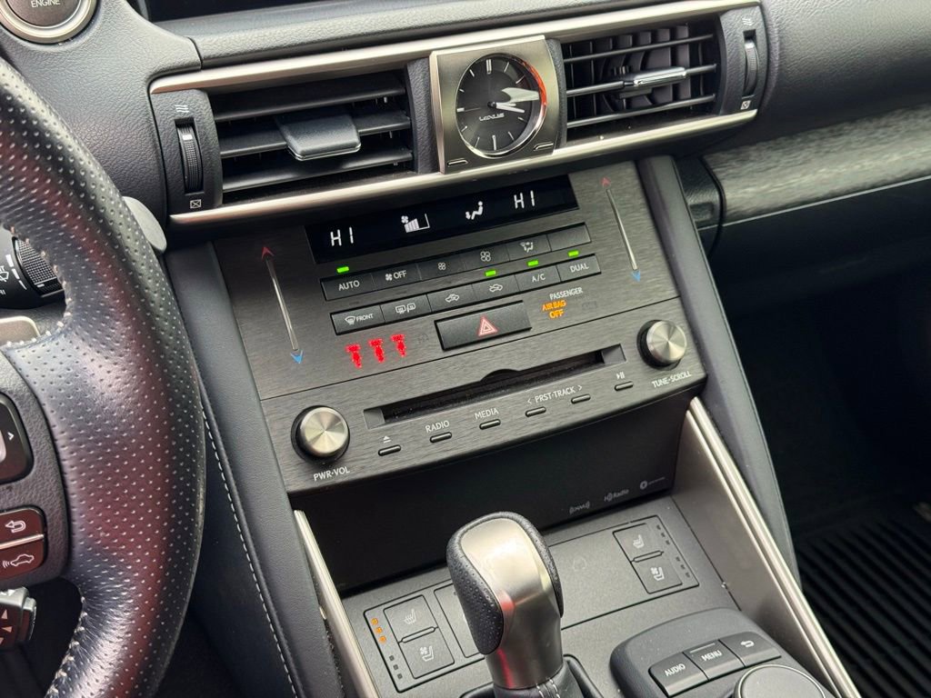 Certified 2020 Lexus IS 300 F Sport image 36