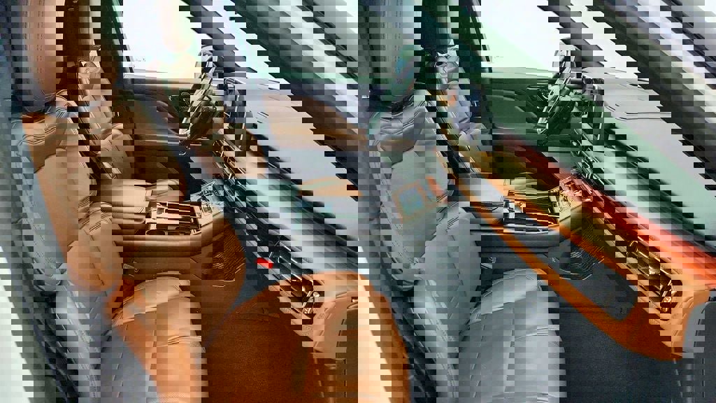 Used 2023 Lincoln Aviator Grand Touring w/ Equipment Group 301A image 24