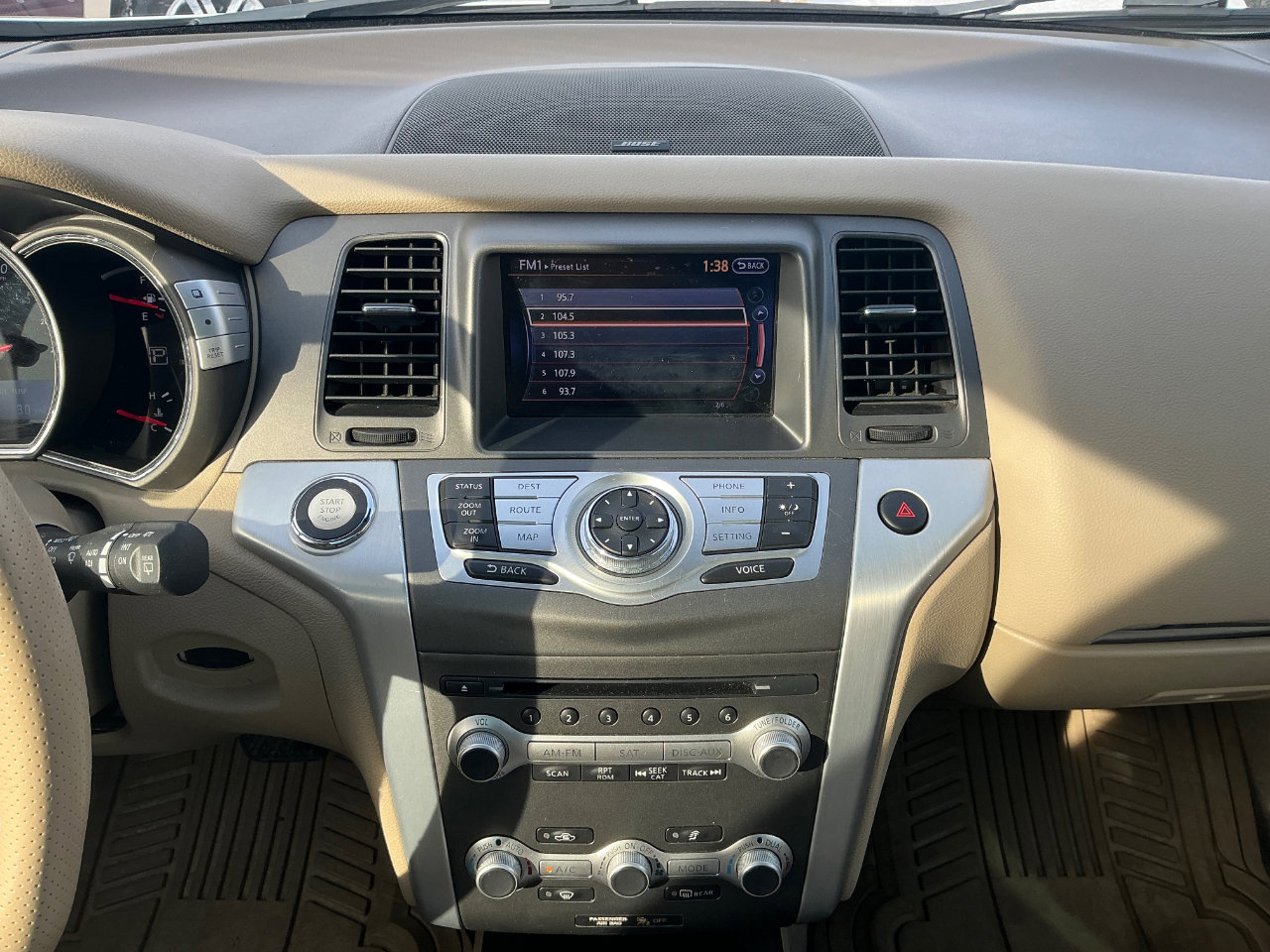 Used 2013 Nissan Murano SL w/ Navigation Pkg image 20