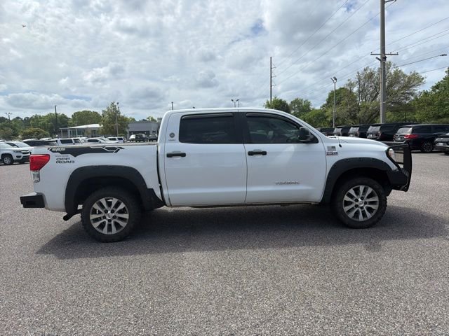 Used 2012 Toyota Tundra 4x4 CrewMax w/ SR5 Pkg image 4