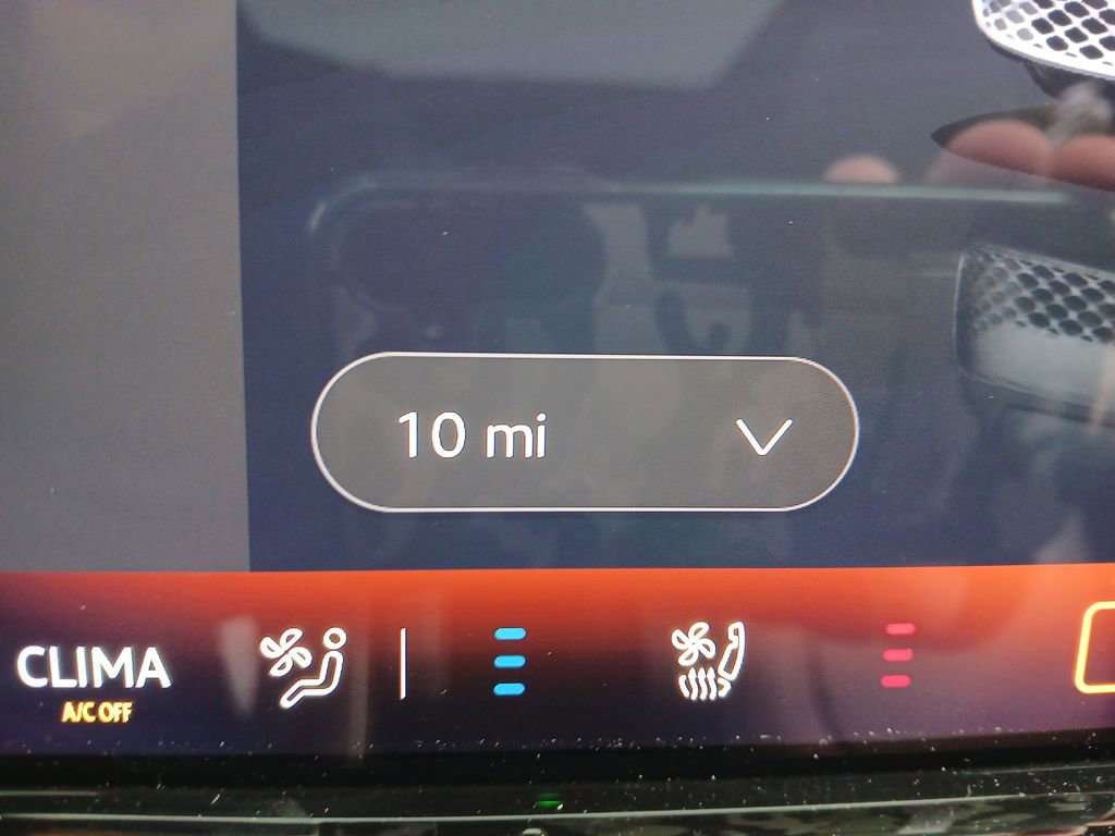 New 2025 Volkswagen ID. Buzz Pro S Plus image 16