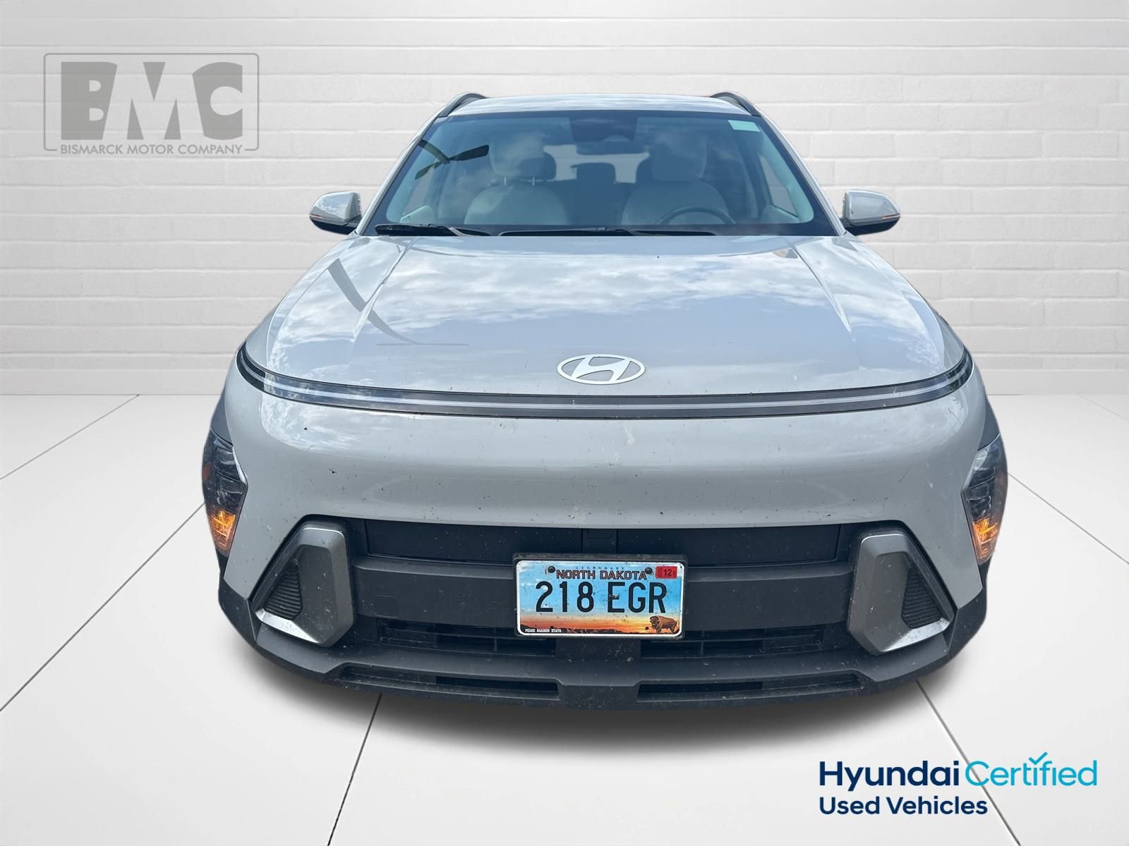 Used 2025 Hyundai Kona SEL image 2