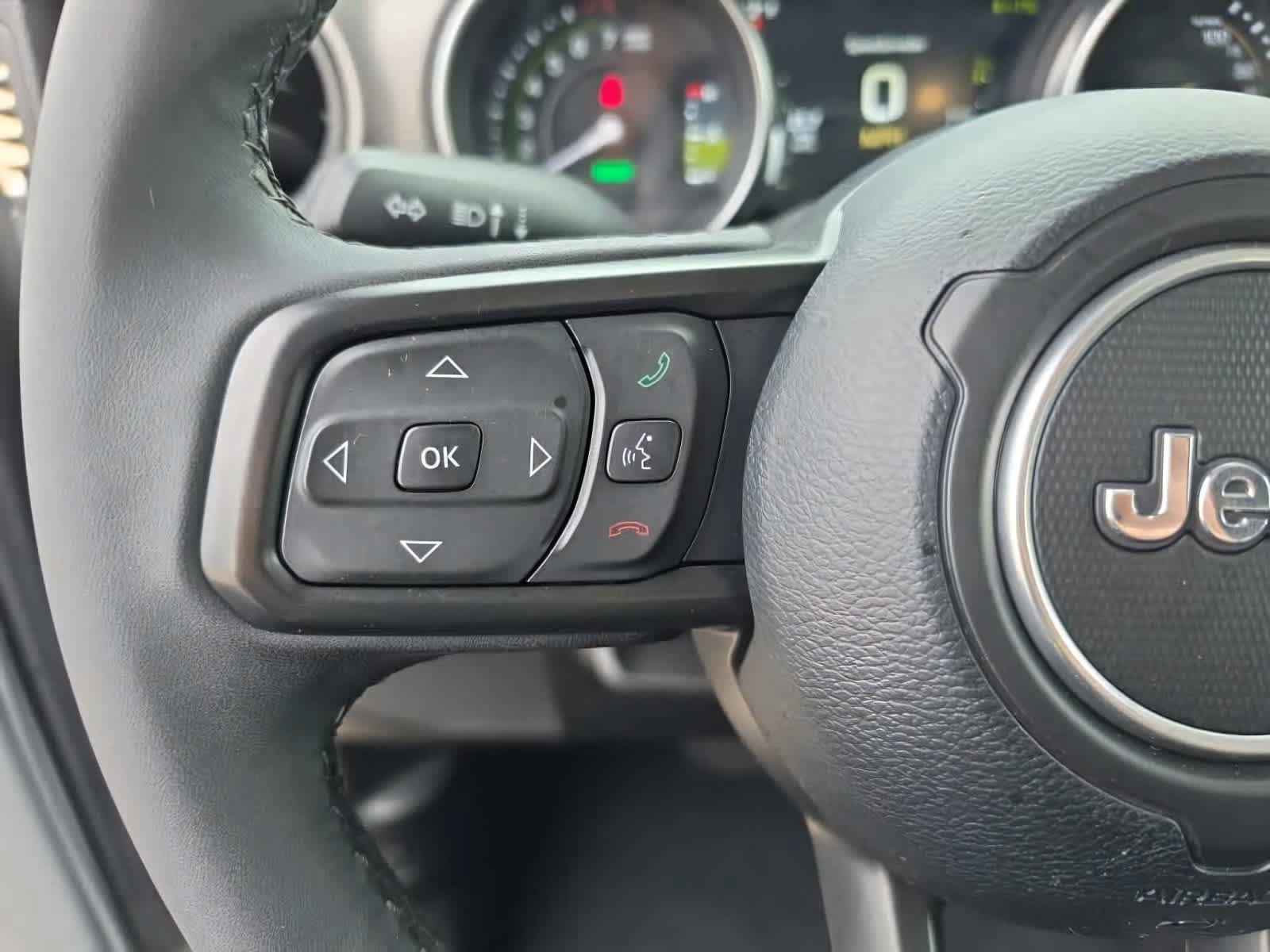 Used 2023 Jeep Wrangler Unlimited AWD/4WD image 27