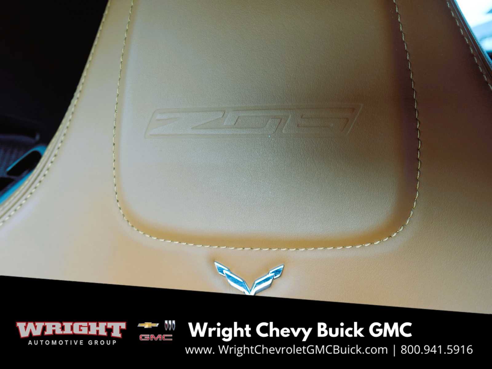 Used 2015 Chevrolet Corvette Z06 w/ 2LZ Preferred Equipment Group image 10