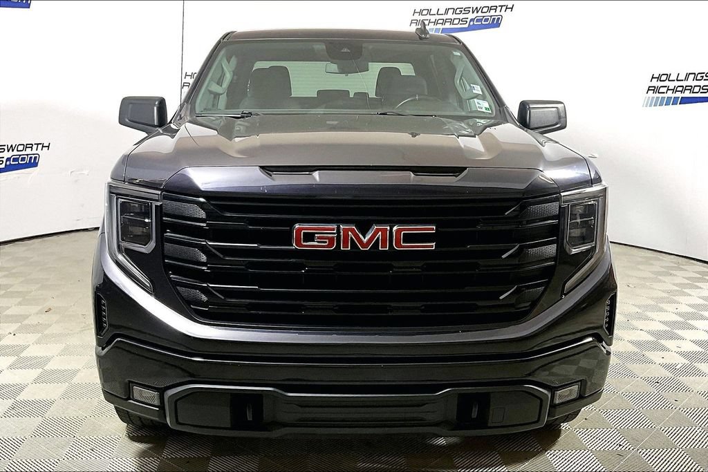 Used 2023 GMC Sierra 1500 Elevation RWD image 2