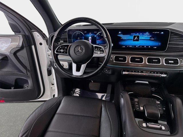 Used 2021 Mercedes-Benz GLS 450 4MATIC image 25
