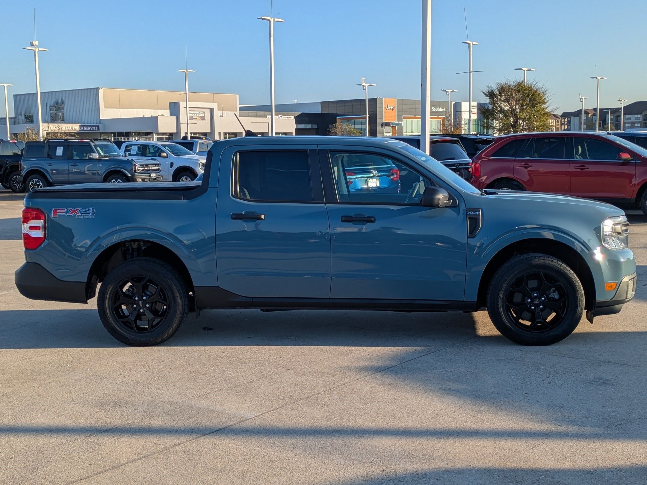 Used 2022 Ford Maverick XLT w/ Equipment Group 300A Standard image 2
