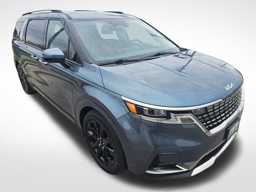 Used 2024 Kia Carnival SX Prestige FWD image 2