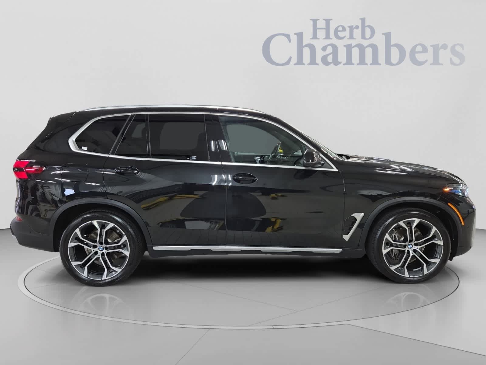 Used 2026 BMW X5 xDrive40i AWD/4WD image 11