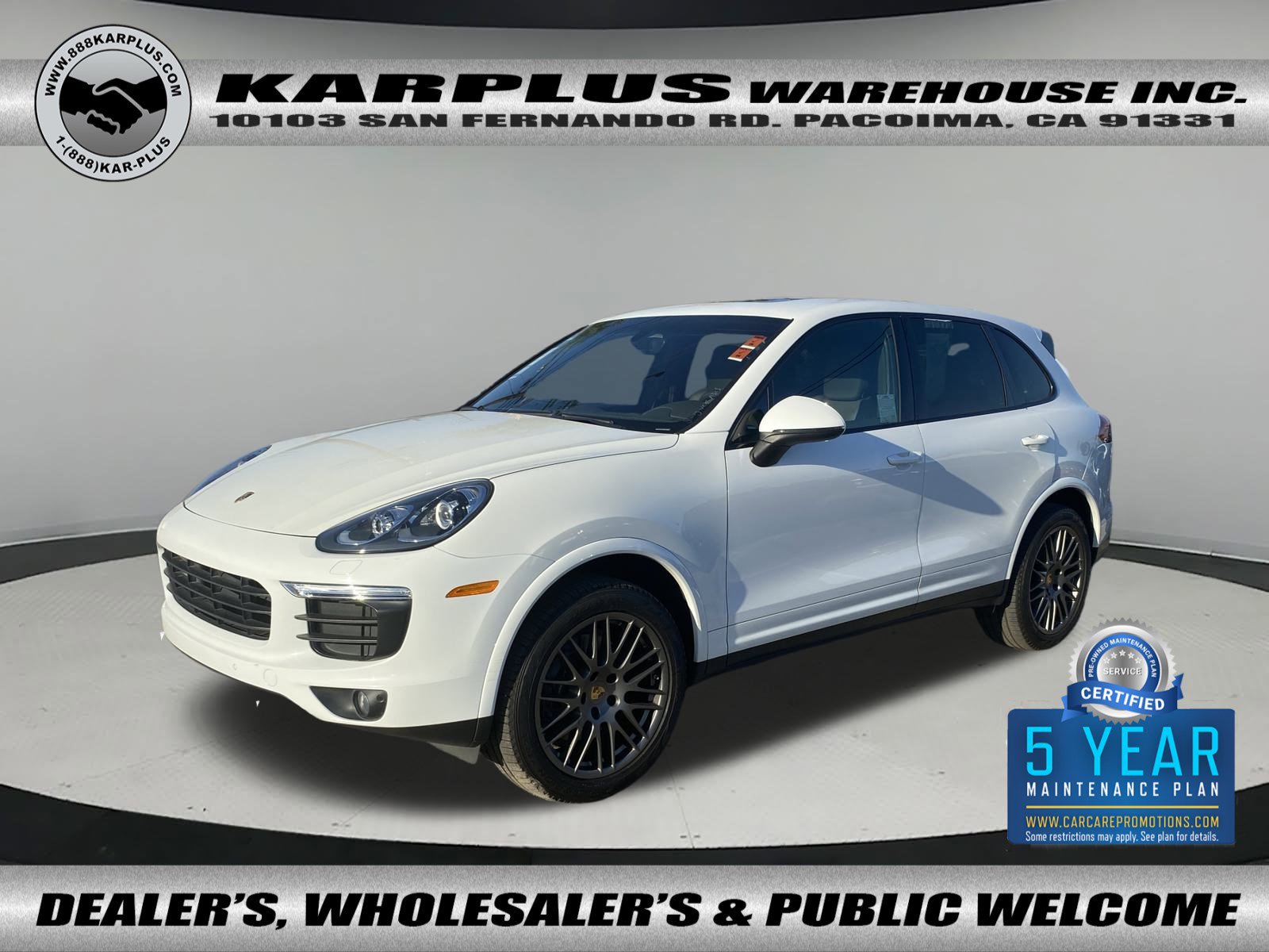 Used 2017 Porsche Cayenne Platinum Edition w/ Premium Package (PJV) image 1