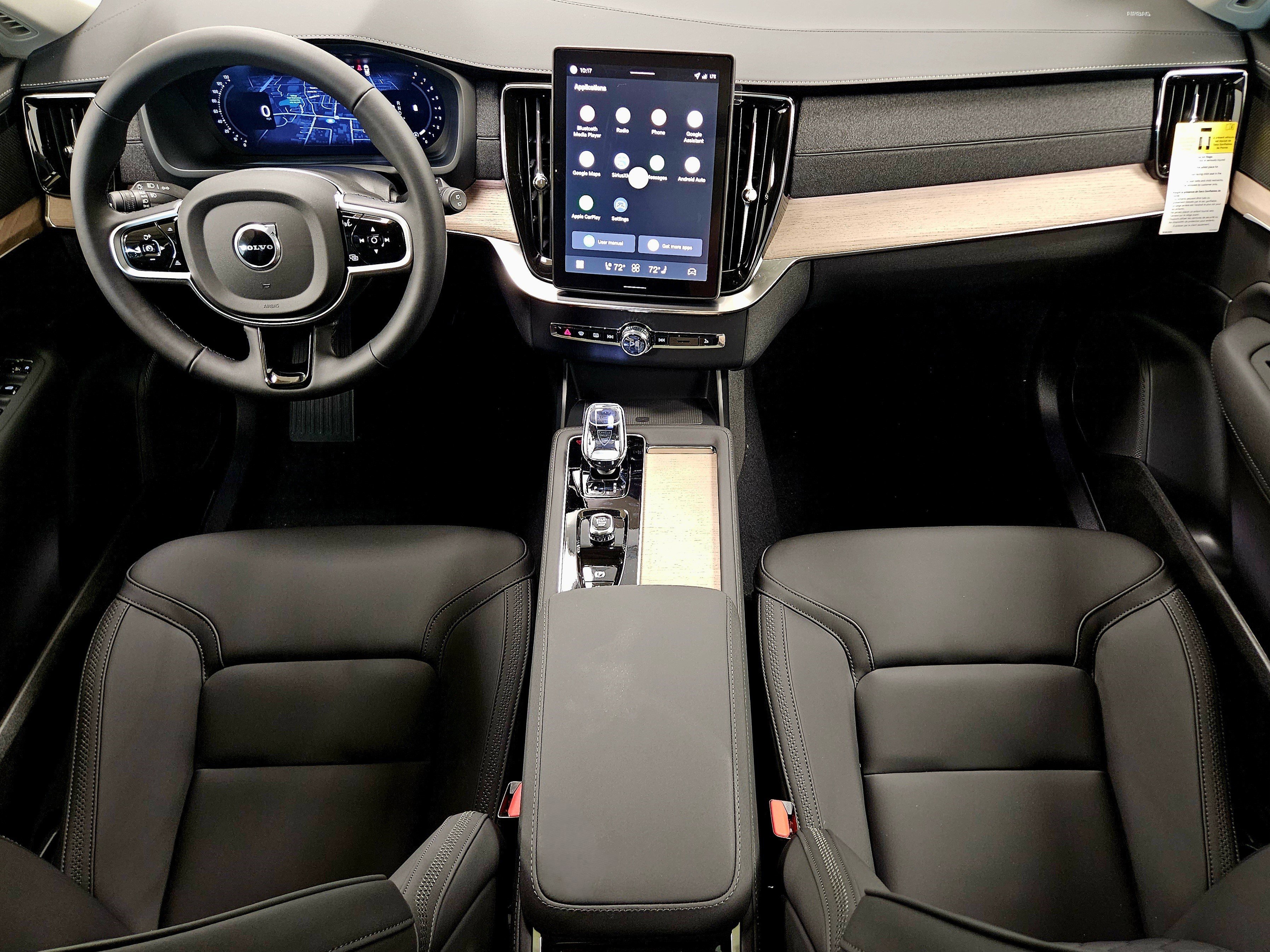 New 2026 Volvo XC90 B6 Plus w/ Protection Package Premier AWD/4WD image 14
