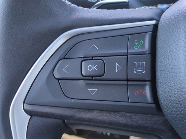 New 2025 Jeep Grand Cherokee Limited w/ Trailer Tow Package image 25