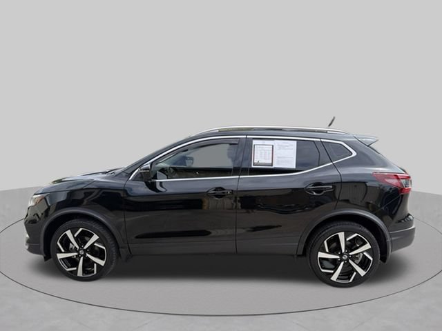 Used 2022 Nissan Rogue Sport SL w/ Premium Package FWD image 8