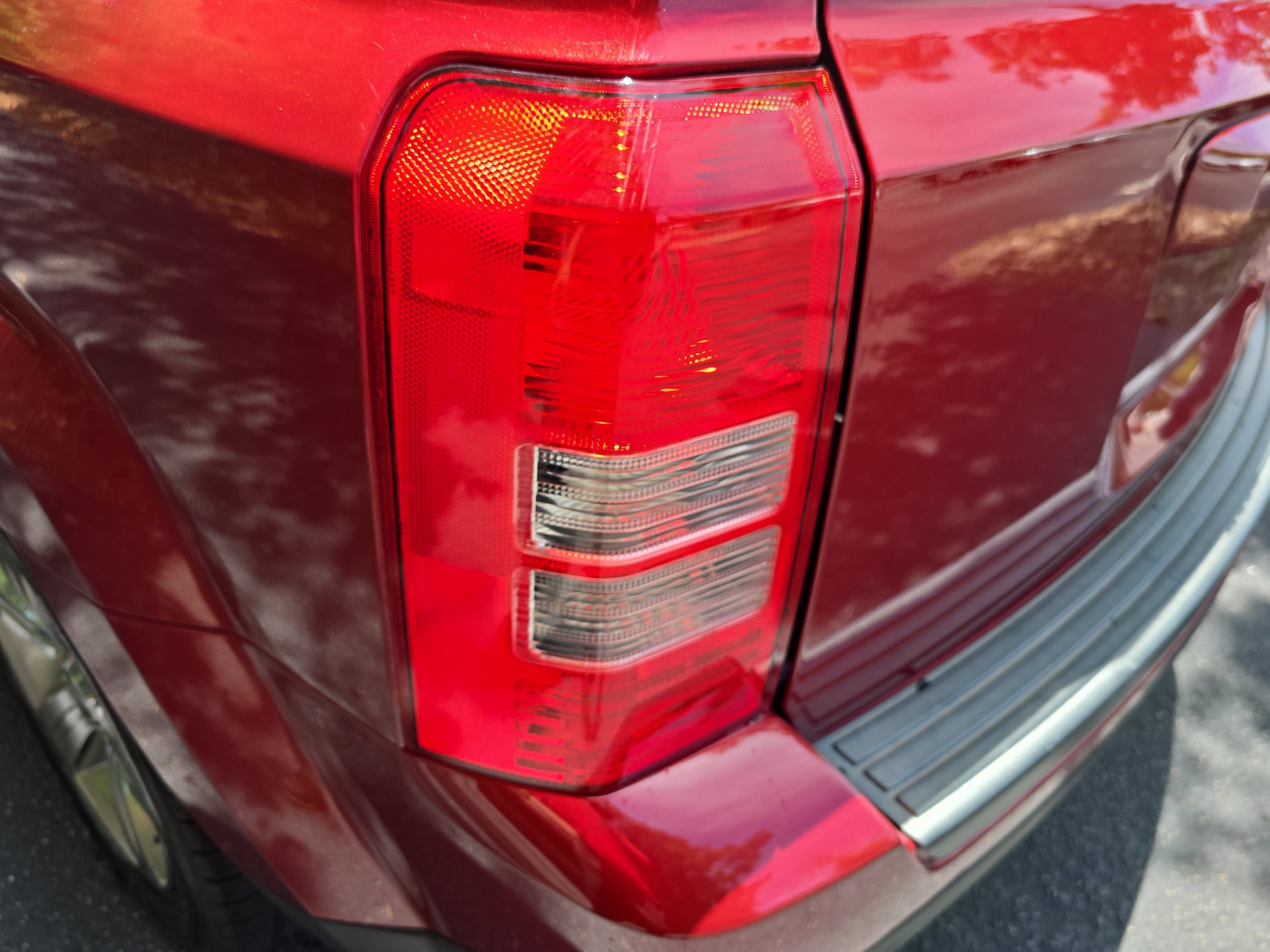 Used 2015 Jeep Patriot Latitude FWD image 34
