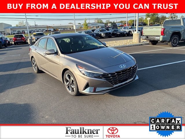 Used 2023 Hyundai Elantra Limited image 1