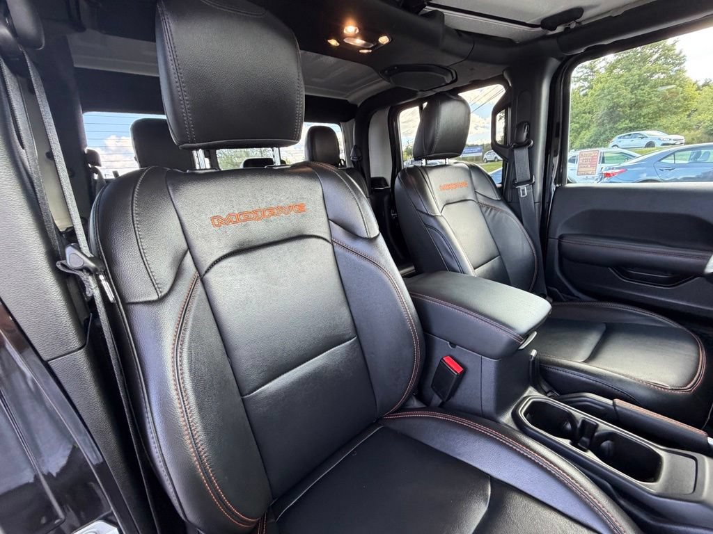 Used 2023 Jeep Gladiator Mojave w/ Trailer Tow Package AWD/4WD image 37