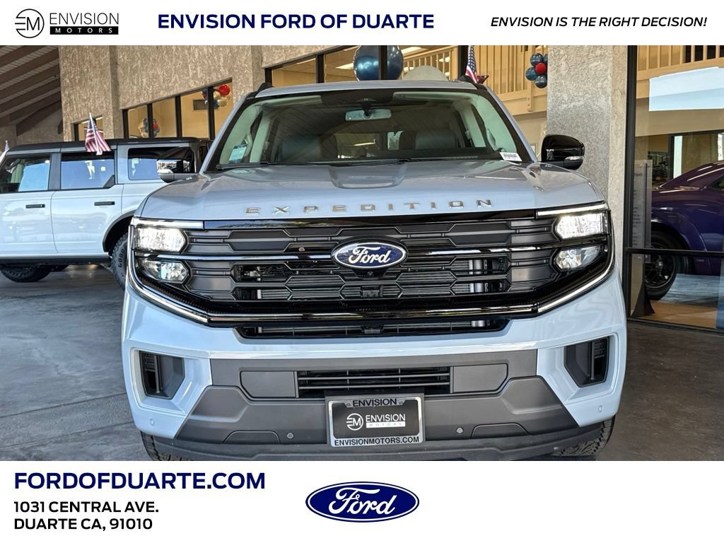 New 2026 Ford Expedition Active AWD/4WD image 1
